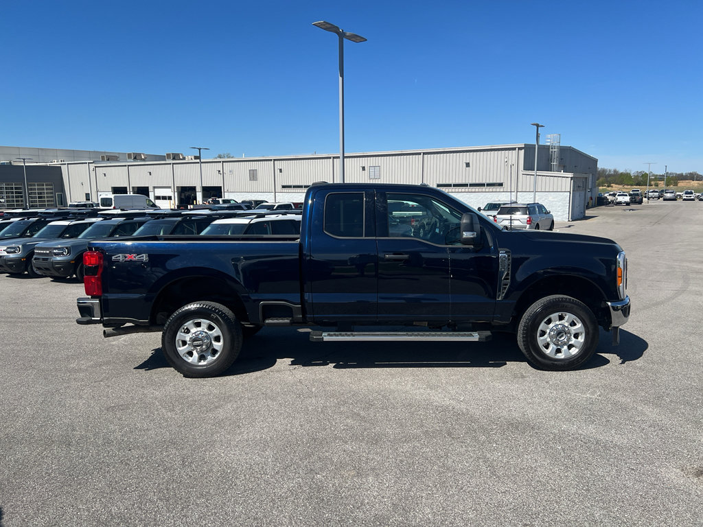 Used 2023 Ford F250 XLT w/ 360-Degree Camera Package AWD/4WD image 4