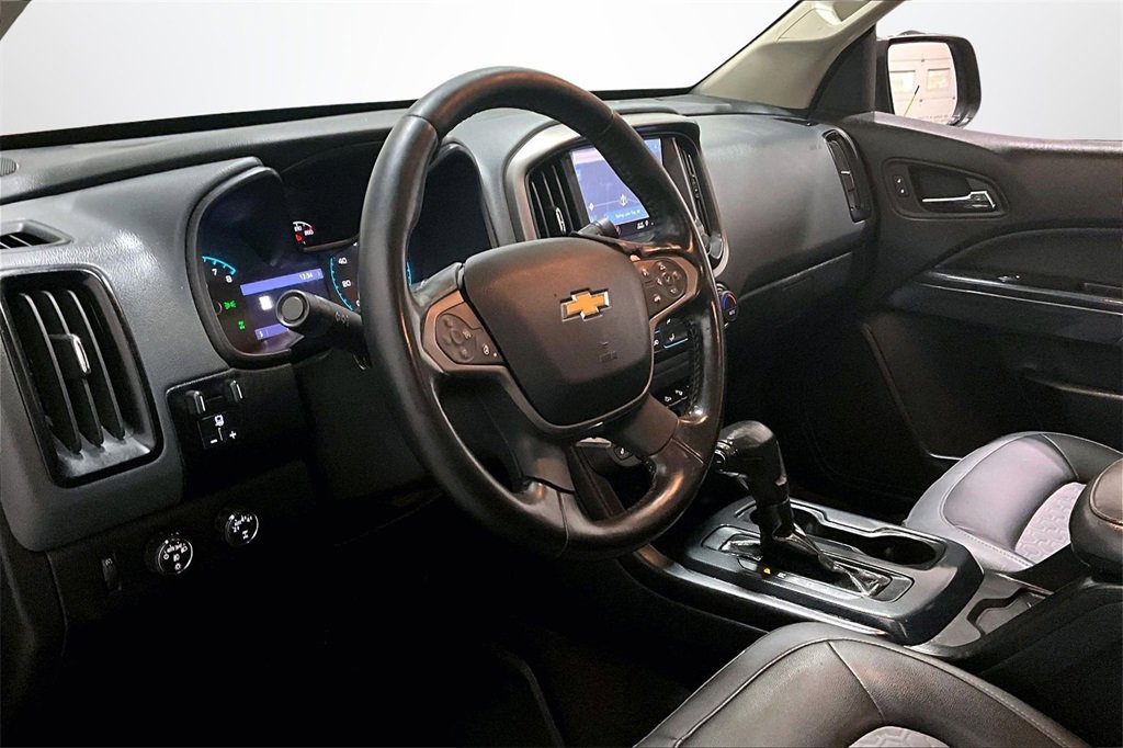 Used 2019 Chevrolet Colorado Z71 w/ Z71 Midnight Edition image 18