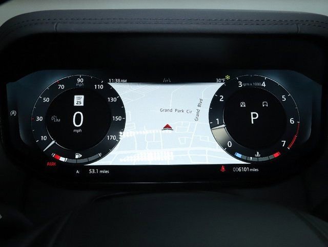 Certified 2025 Land Rover Range Rover SE image 22