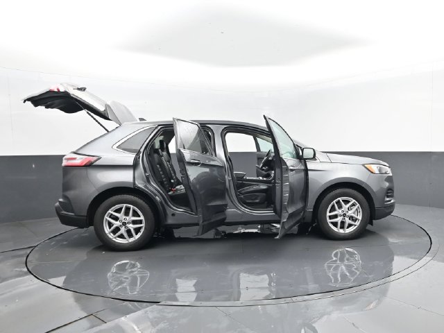Used 2024 Ford Edge SEL AWD/4WD image 28
