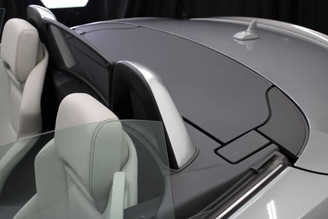 Used 2014 Mercedes-Benz SLK 250 image 14