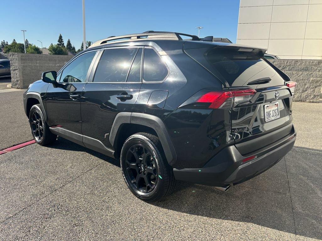 Used 2020 Toyota RAV4 TRD Off-Road AWD/4WD image 7