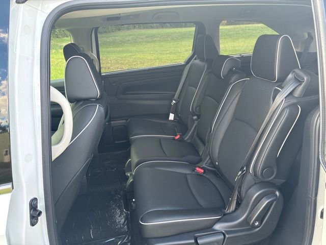 New 2026 Honda Odyssey Elite image 13
