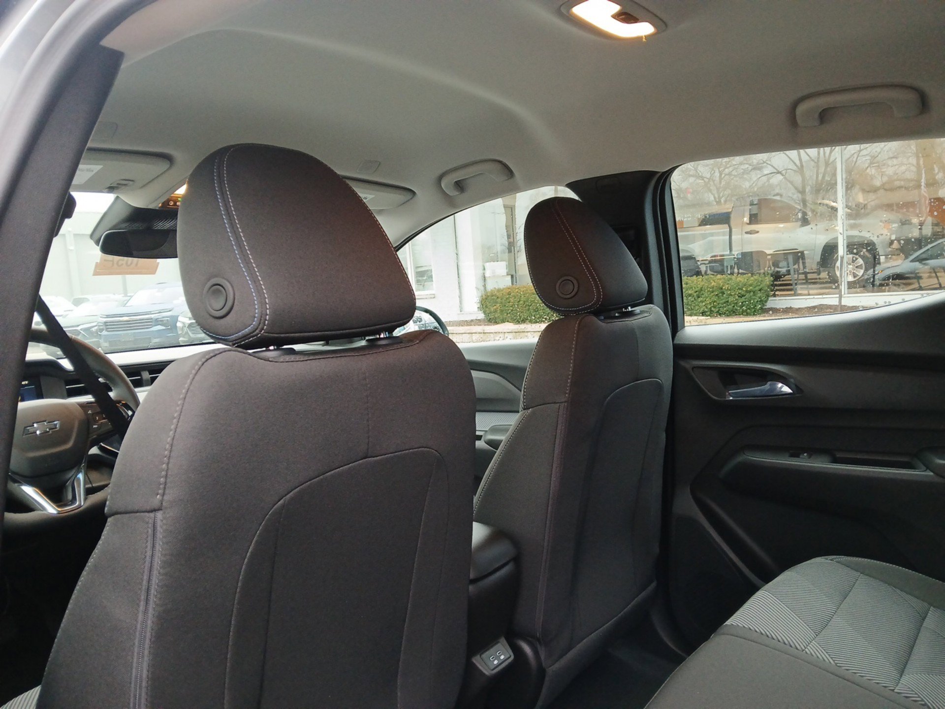 New 2027 Chevrolet Bolt LT w/ Comfort Package image 20
