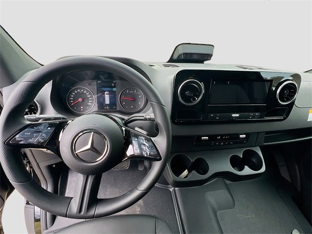 New 2025 Mercedes-Benz Sprinter 2500 image 5