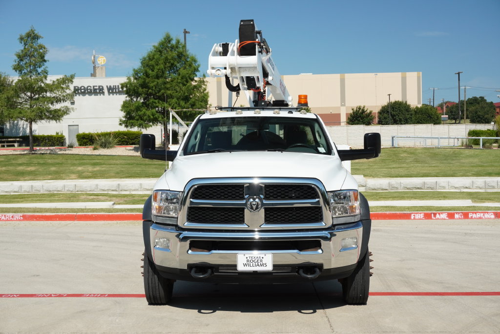 Used 2015 RAM 5500 SLT w/ Quick Order Package 29G SLT AWD/4WD image 2