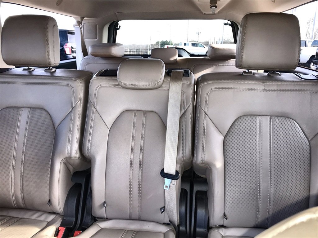 Used 2022 Ford Expedition Max Limited image 23