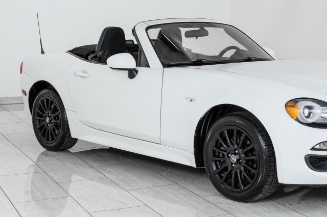 Used 2017 FIAT 124 Spider Classica RWD image 48