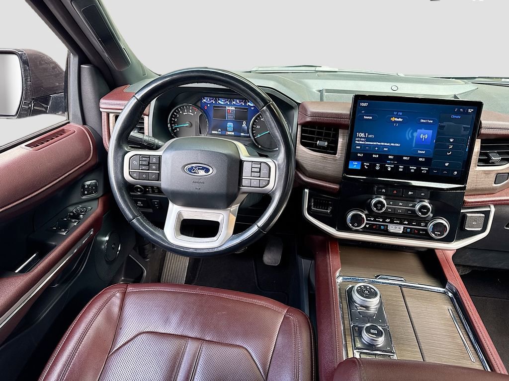 Used 2024 Ford Expedition Limited image 15