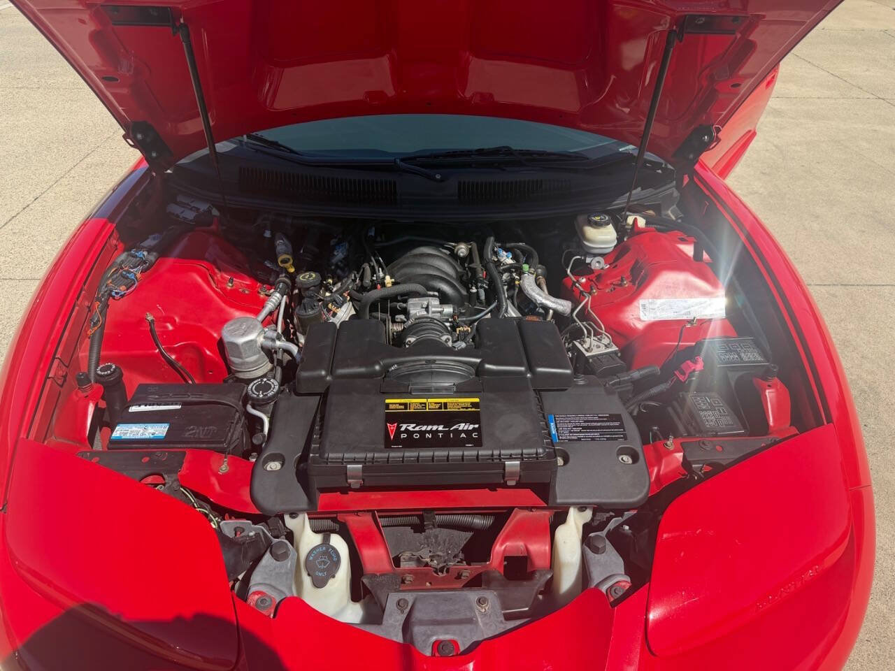Used 1998 Pontiac Firebird Formula RWD image 18