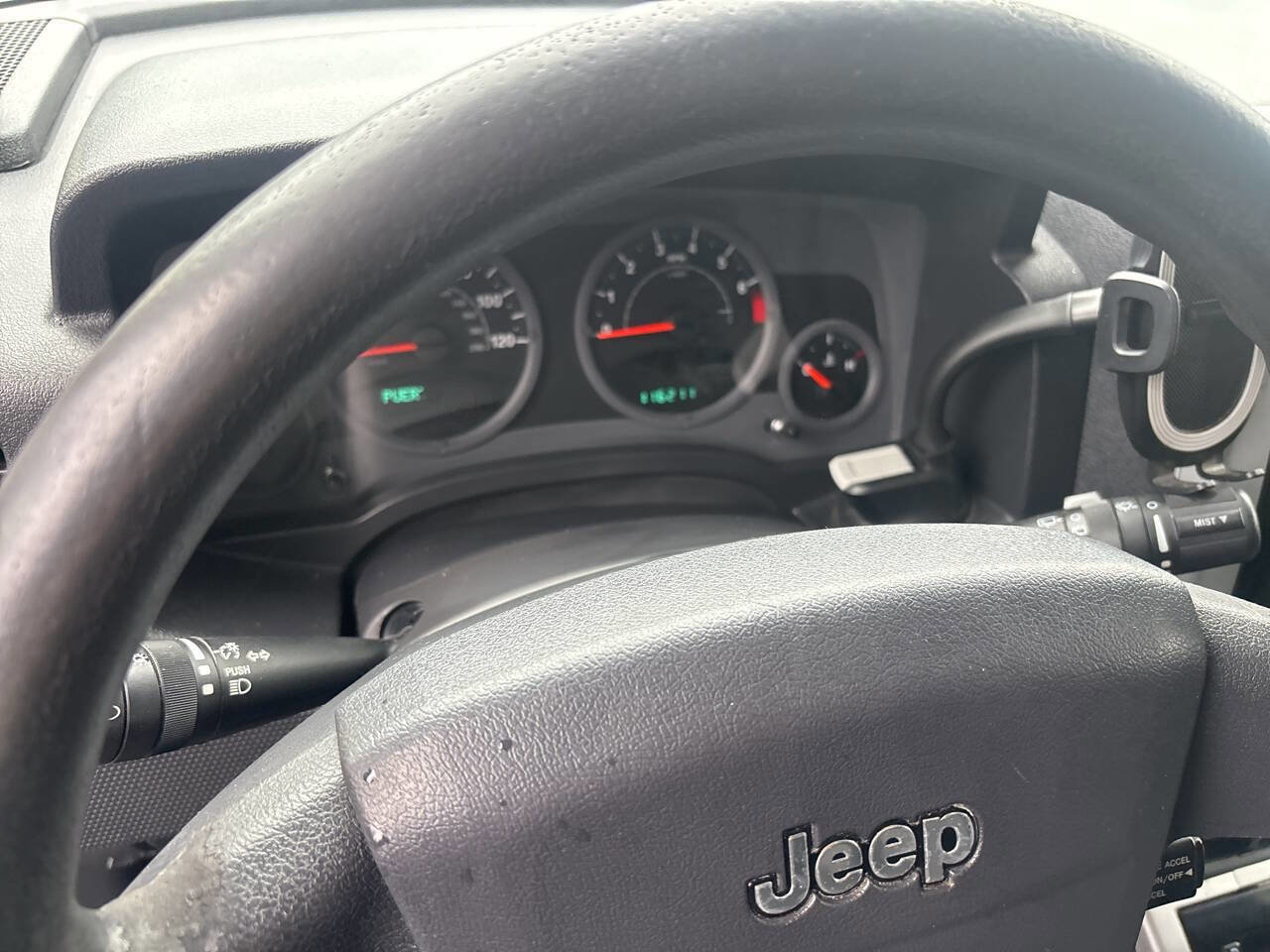 Used 2008 Jeep Patriot Sport FWD image 17