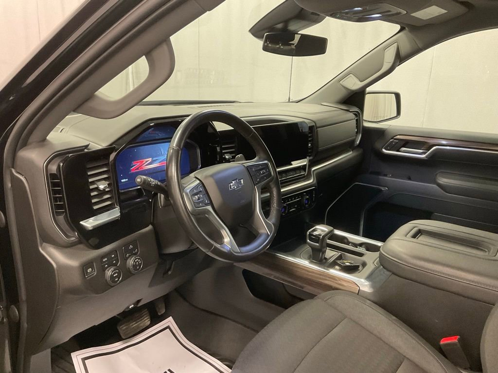 Used 2022 Chevrolet Silverado 1500 RST w/ Diesel Off-Road Package image 11