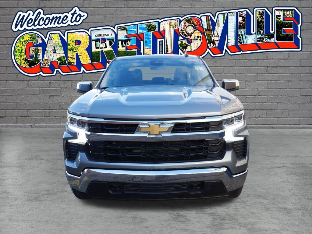Used 2023 Chevrolet Silverado 1500 LT AWD/4WD image 17
