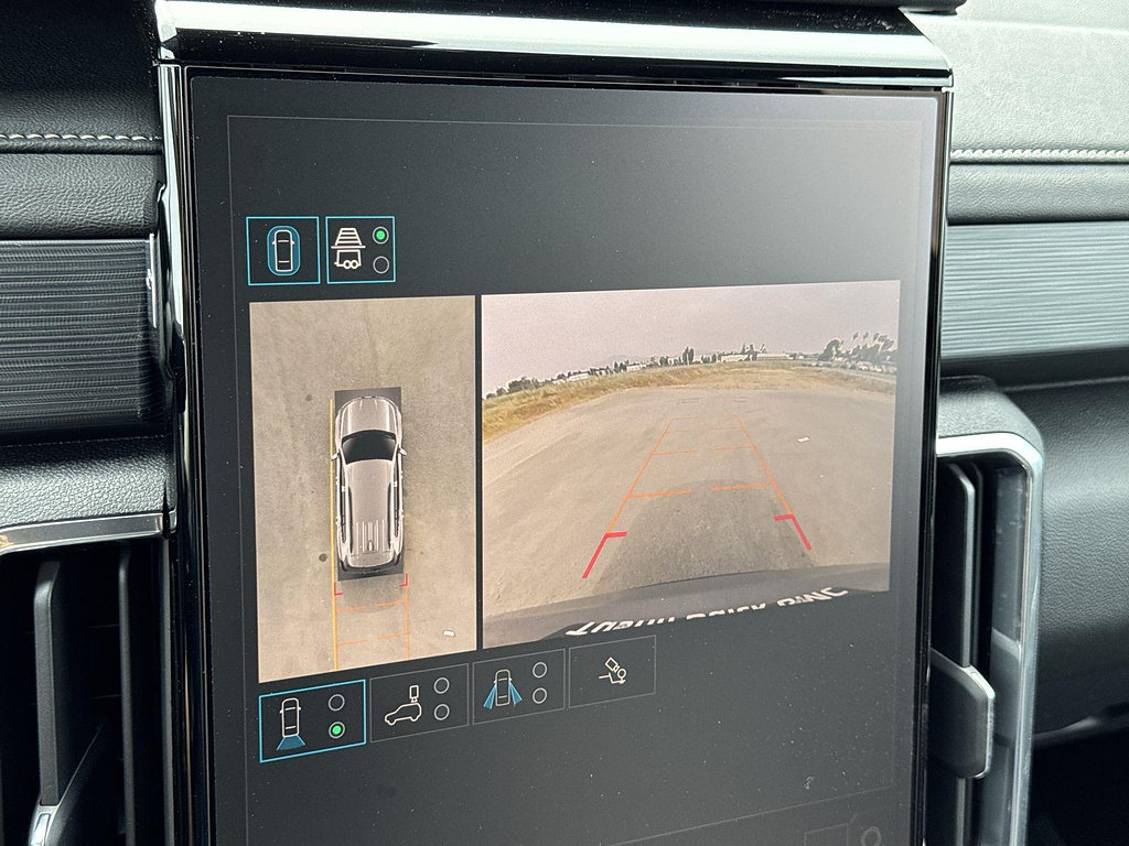 New 2026 GMC Acadia Elevation FWD image 14