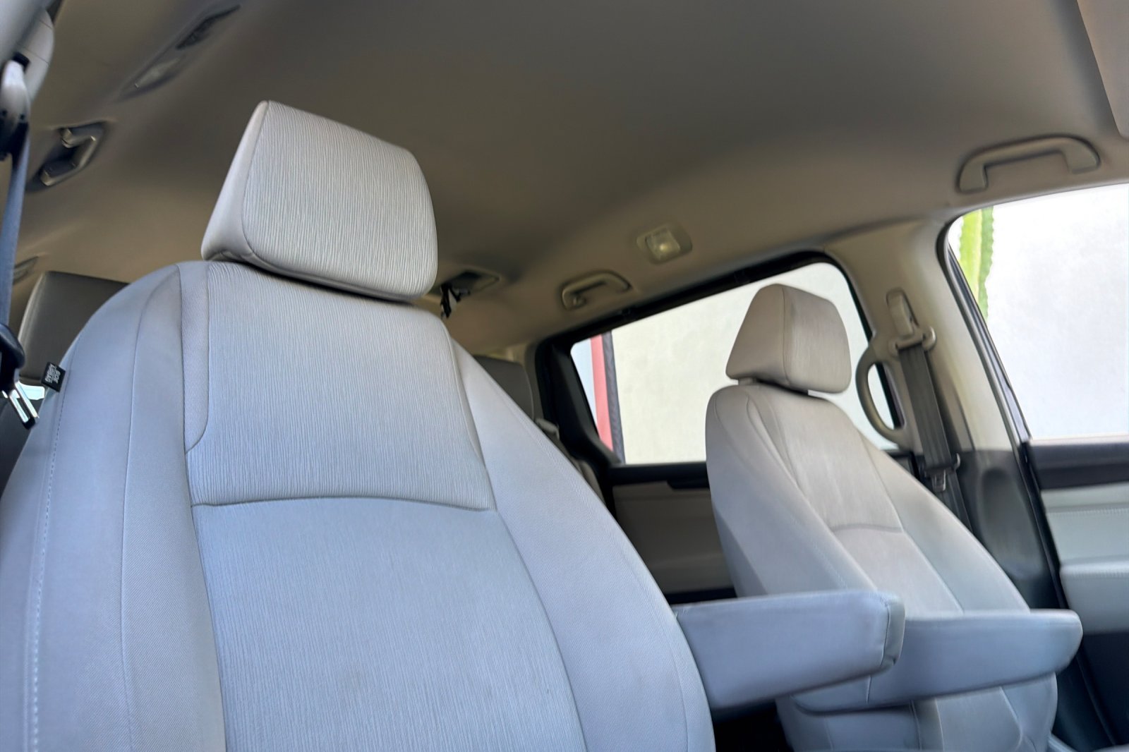 Used 2020 Honda Odyssey EX image 18