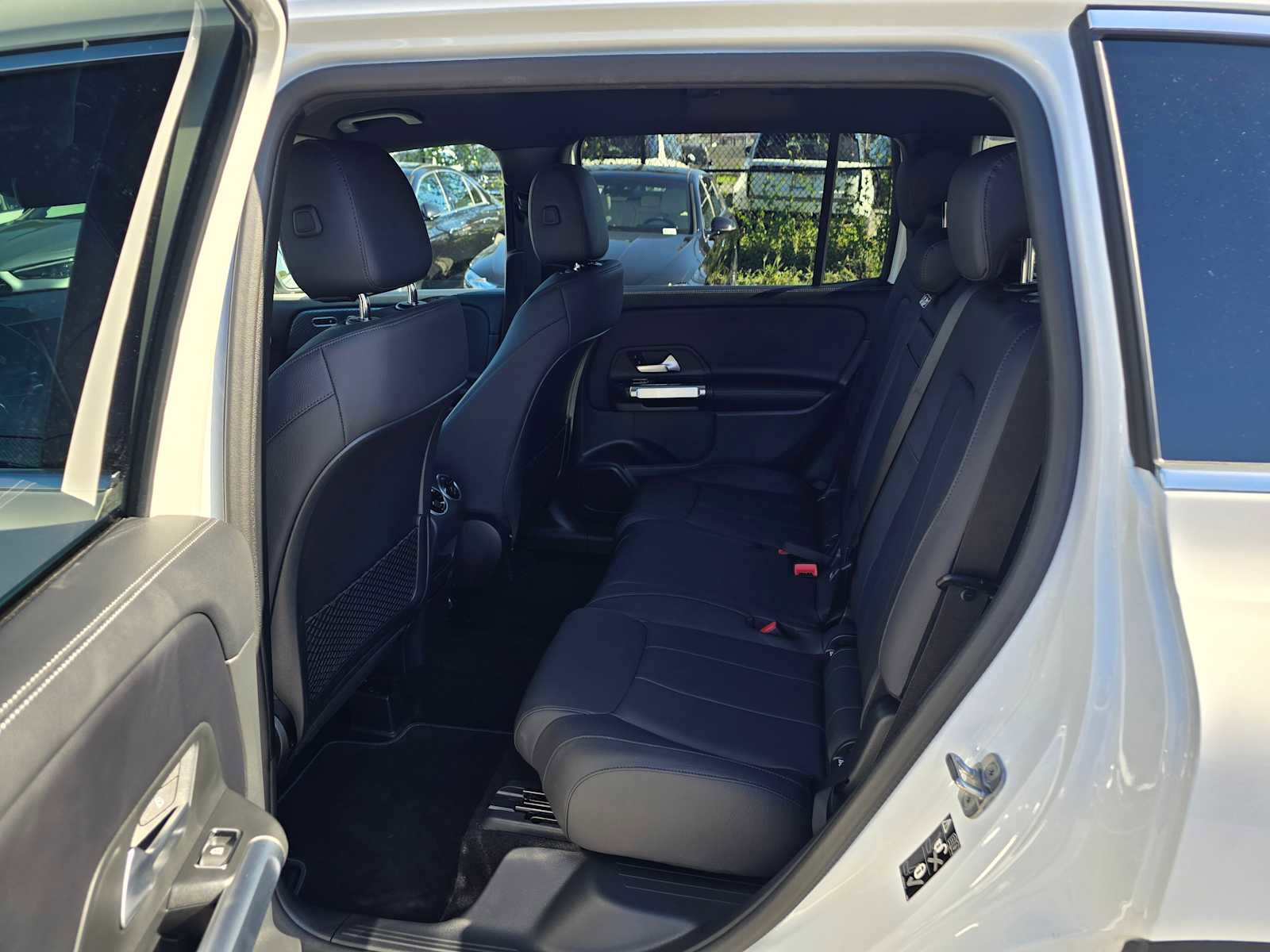 Used 2026 Mercedes-Benz GLB 250 image 18