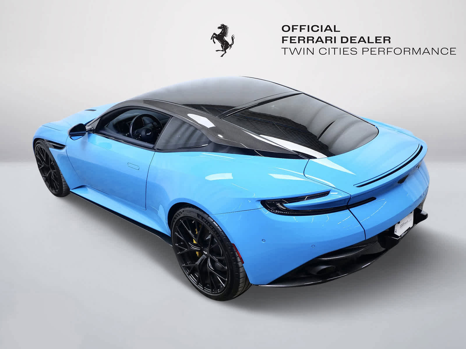 Used 2024 Aston Martin DB12 Coupe image 5