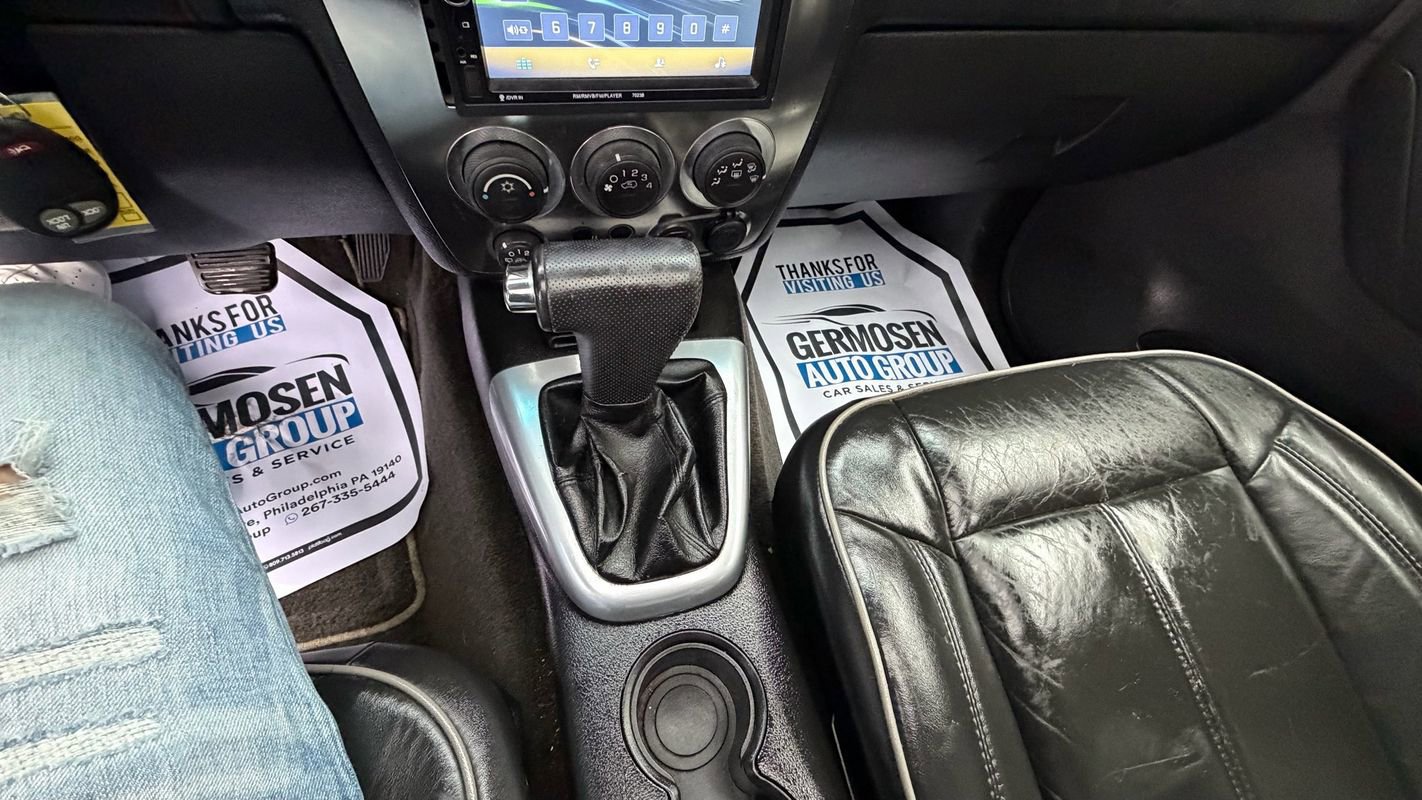 Used 2007 HUMMER H3 image 16