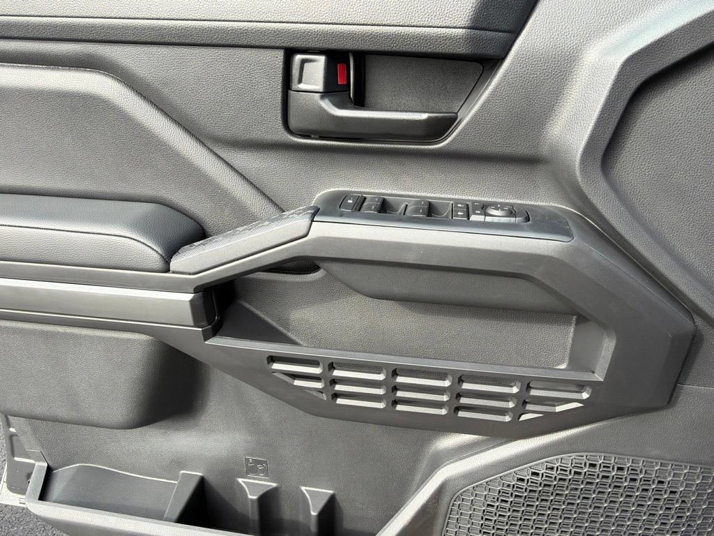 New 2026 Toyota Tacoma SR5 AWD/4WD image 13