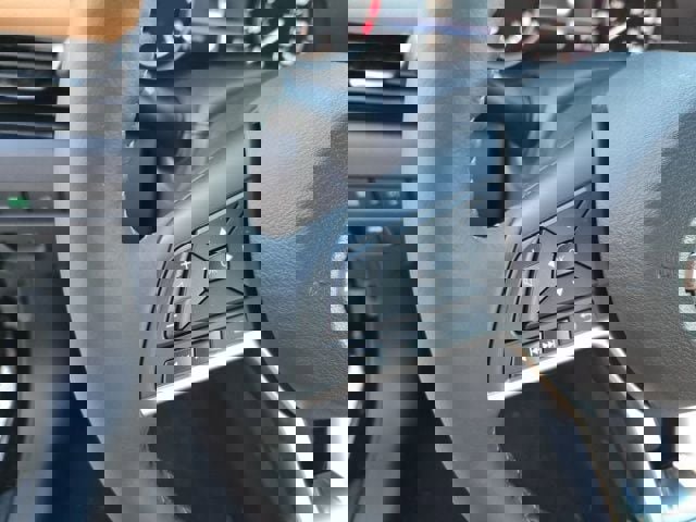 New 2025 Nissan Sentra SV w/ SV Premium Package image 22