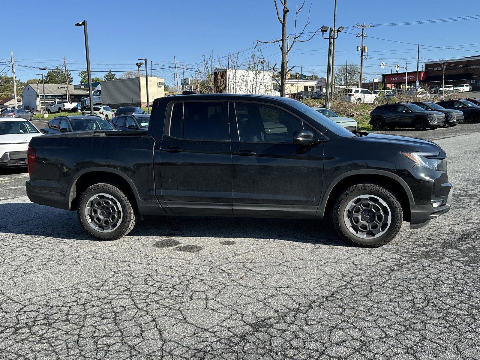 Certified 2024 Honda Ridgeline Black Edition image 9