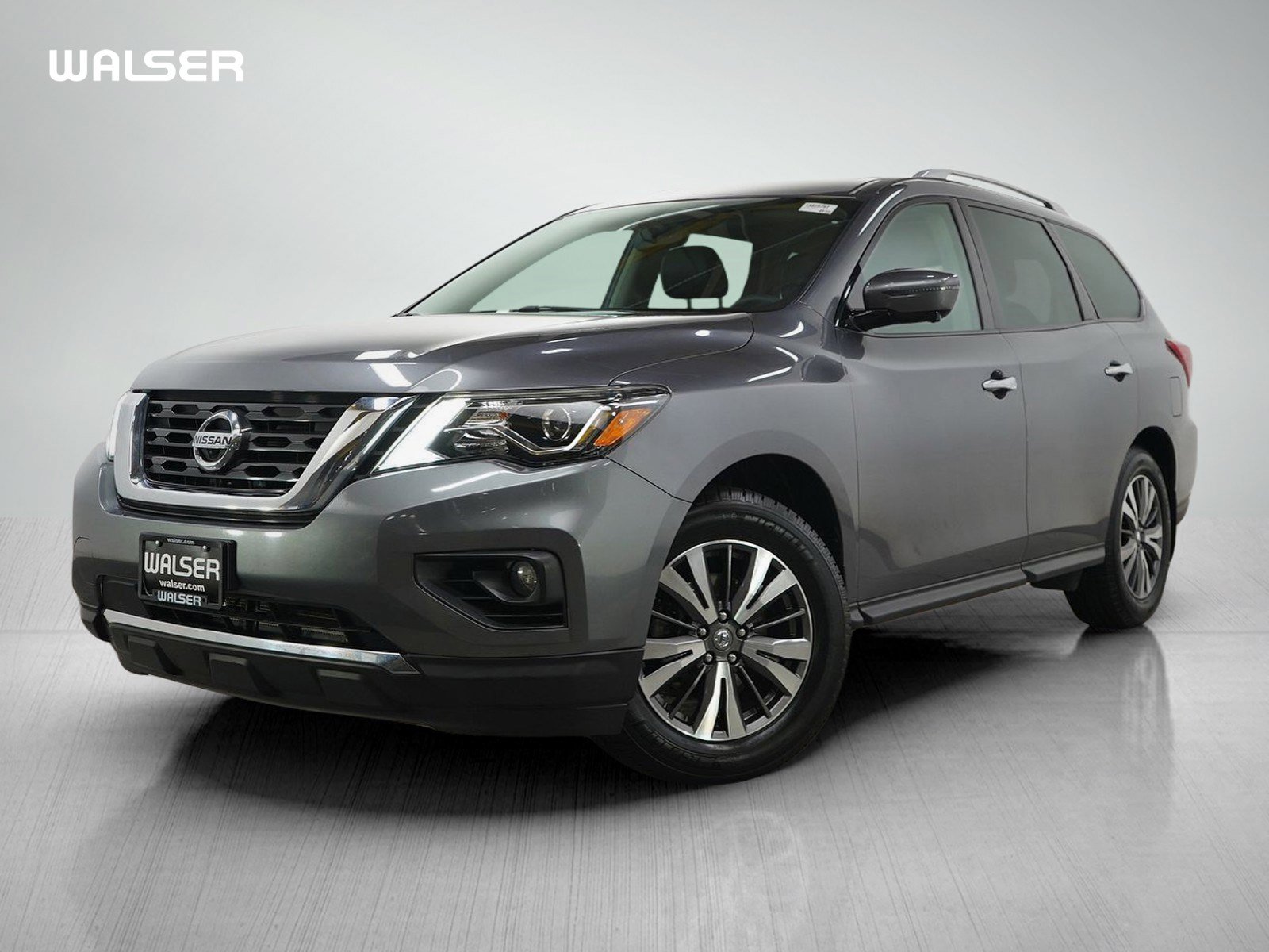 Used 2017 Nissan Pathfinder SL w/ SL Premium Package AWD/4WD image 1