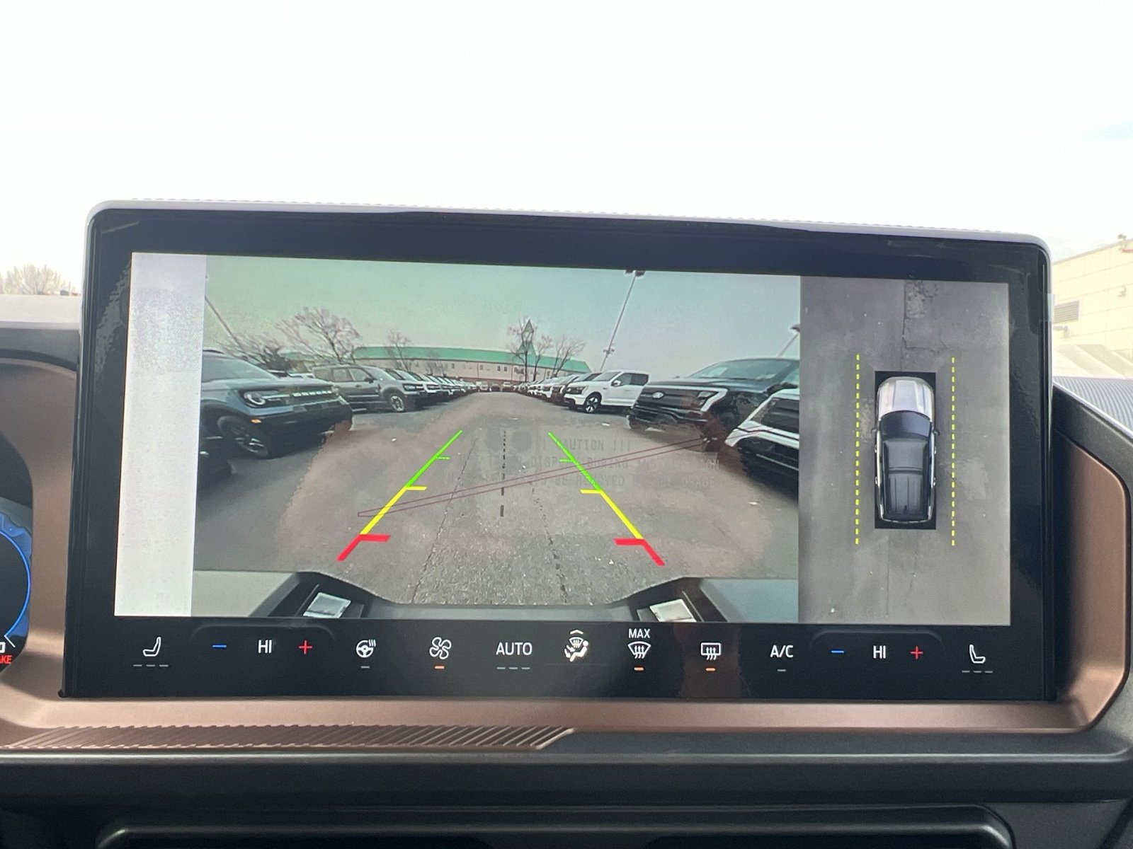 New 2025 Ford Bronco Sport Outer Banks w/ Outer Banks Tech Package+ image 19