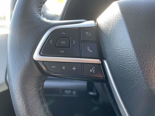 Used 2025 Toyota Sienna XLE image 26