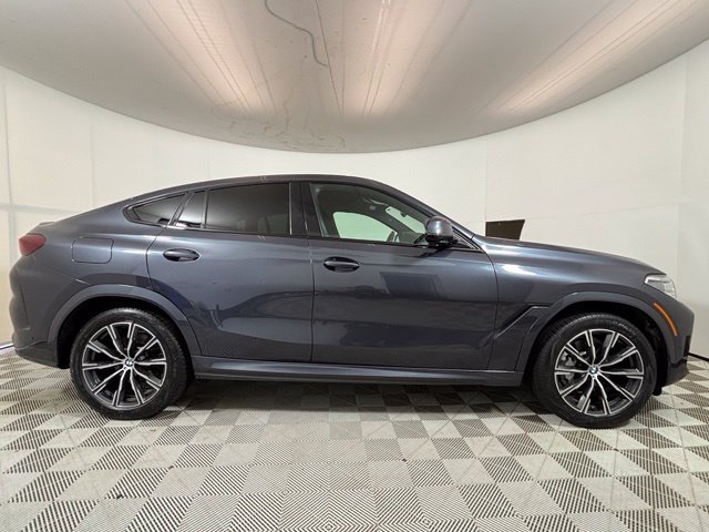 Used 2021 BMW X6 xDrive40i w/ Executive Package AWD/4WD image 8
