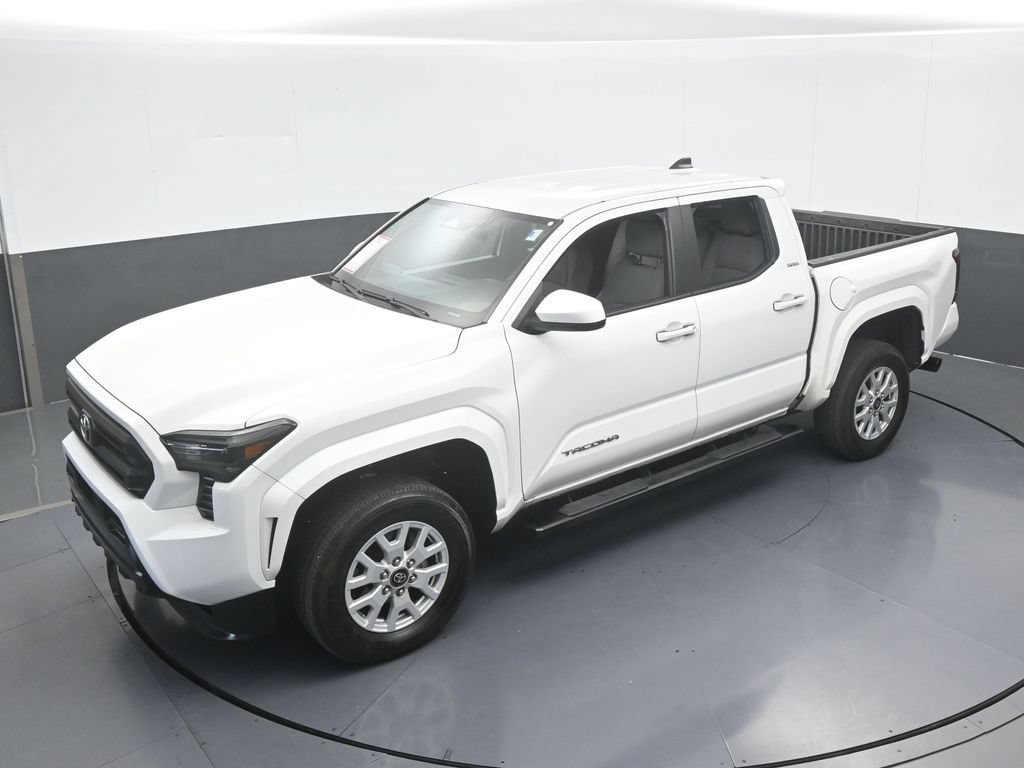 Used 2024 Toyota Tacoma SR5 RWD image 52