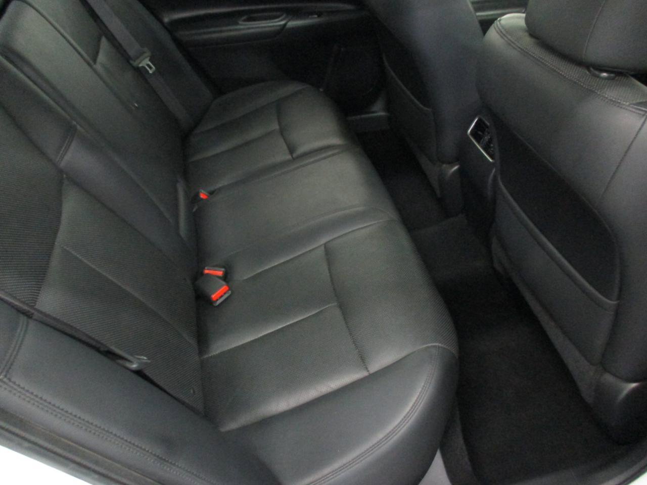 Used 2015 Nissan Altima 2.5 SL w/ Moonroof Package image 12