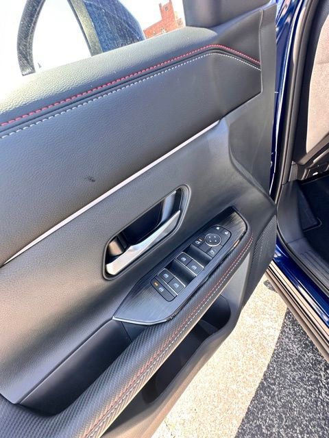 New 2025 Nissan Kicks SR image 23