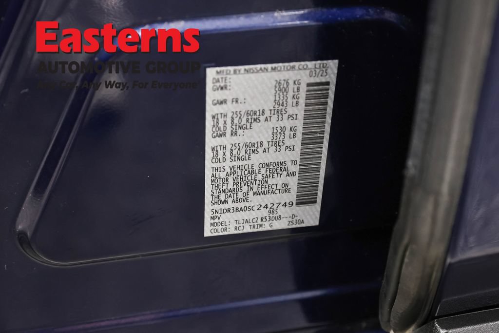 Used 2025 Nissan Pathfinder SV FWD image 36