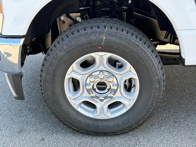 New 2026 Ford F250 XLT w/ XLT Premium Package AWD/4WD image 27