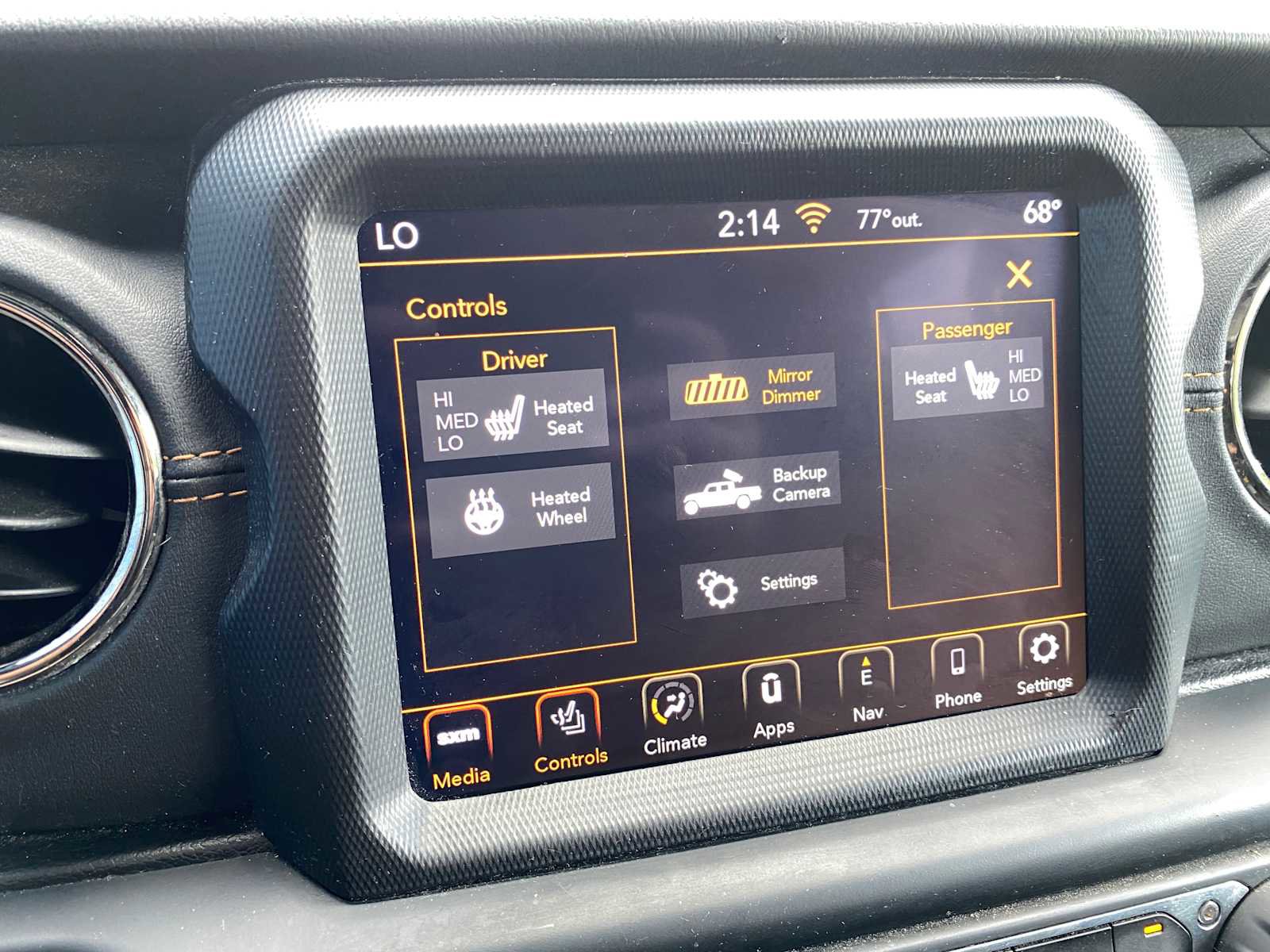 Used 2021 Jeep Gladiator Overland image 17