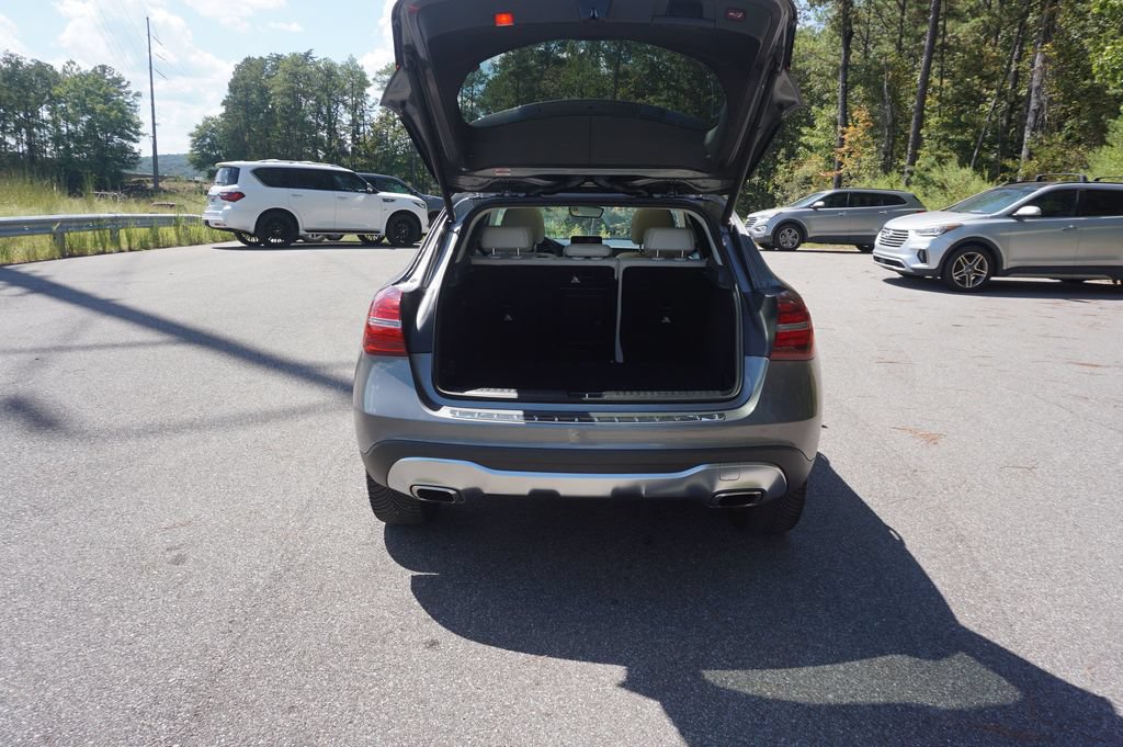 Used 2018 Mercedes-Benz GLA 250 image 15