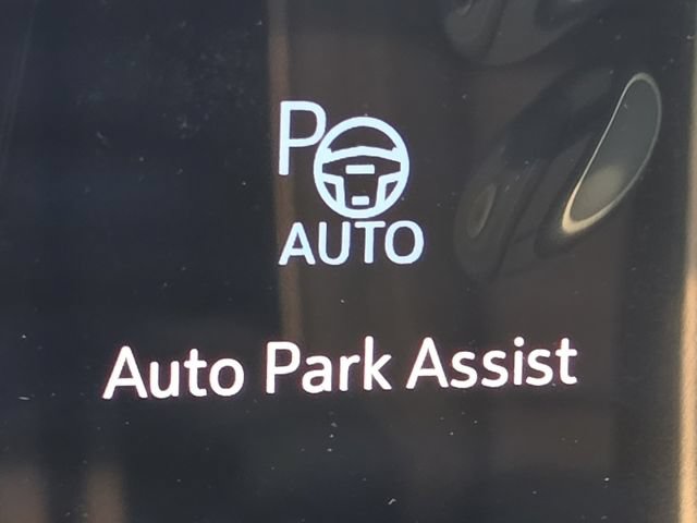 New 2026 Chevrolet Suburban Premier AWD/4WD image 37