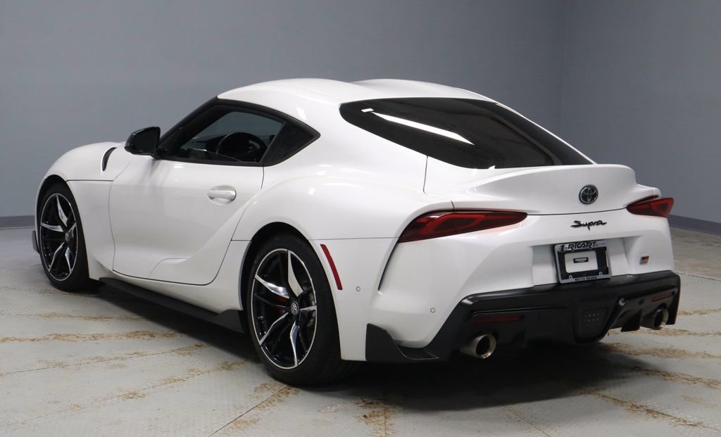 Used 2022 Toyota Supra Premium w/ Driver Assist Package image 10