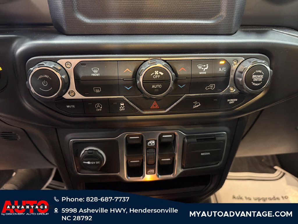 Used 2019 Jeep Wrangler Unlimited Sport S AWD/4WD image 17