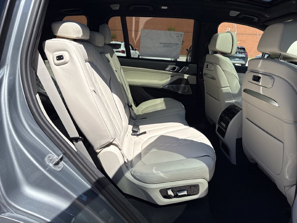 New 2027 BMW X7 M60i AWD/4WD image 28