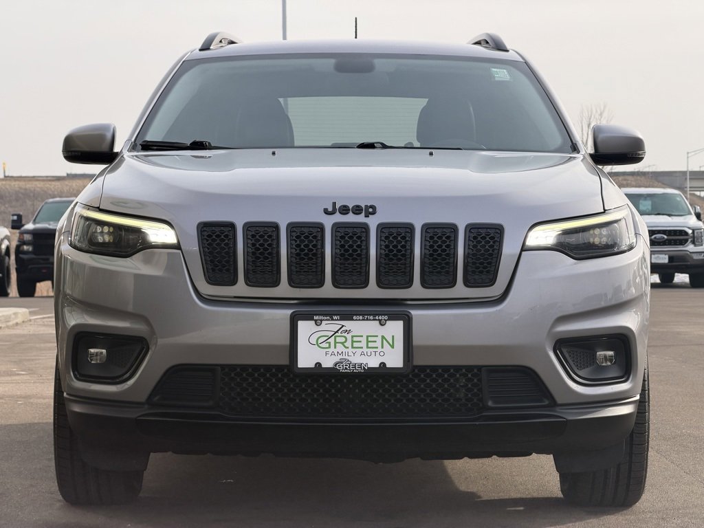 Used 2020 Jeep Cherokee Latitude Plus image 5