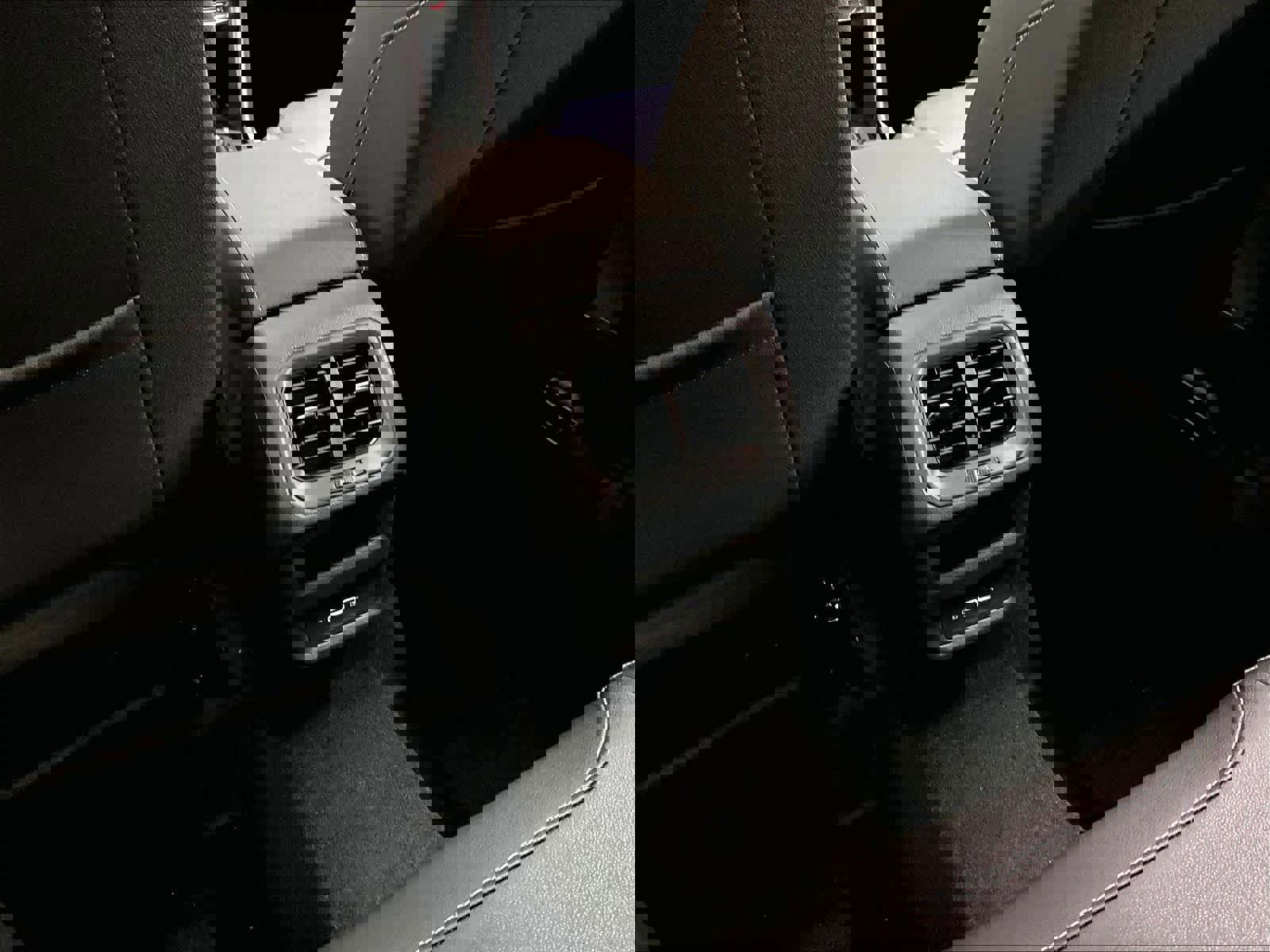 New 2026 Volkswagen Taos SEL image 16