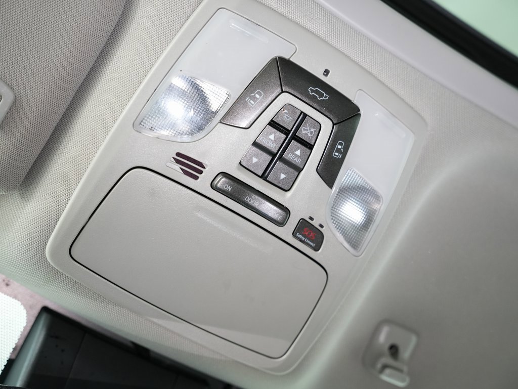 Used 2019 Toyota Sienna Limited Premium image 54