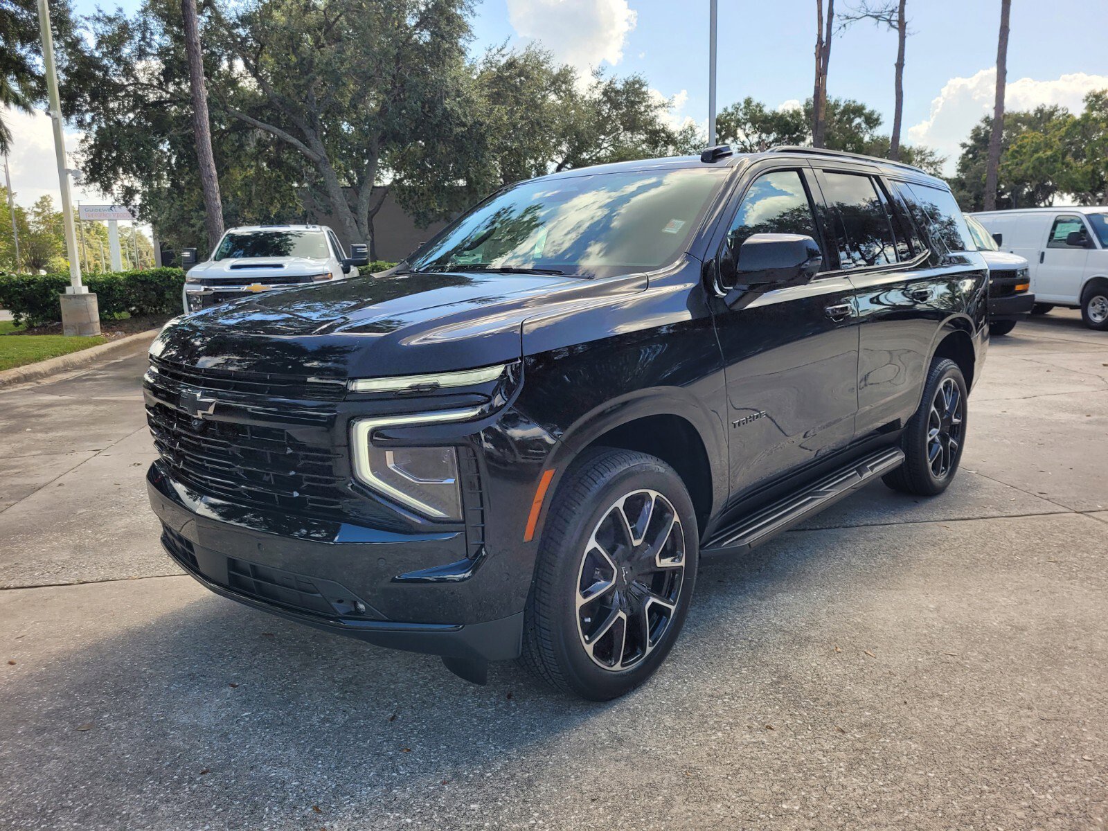 New 2026 Chevrolet Tahoe RST w/ Comfort Package image 3