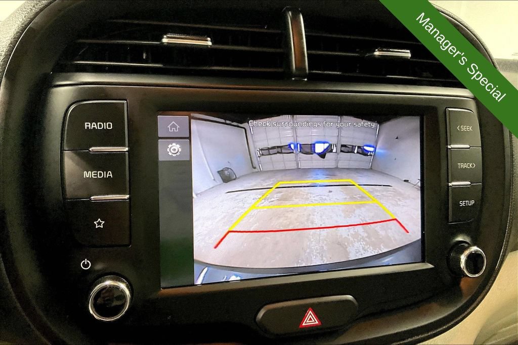 Used 2025 Kia Soul LX FWD image 27