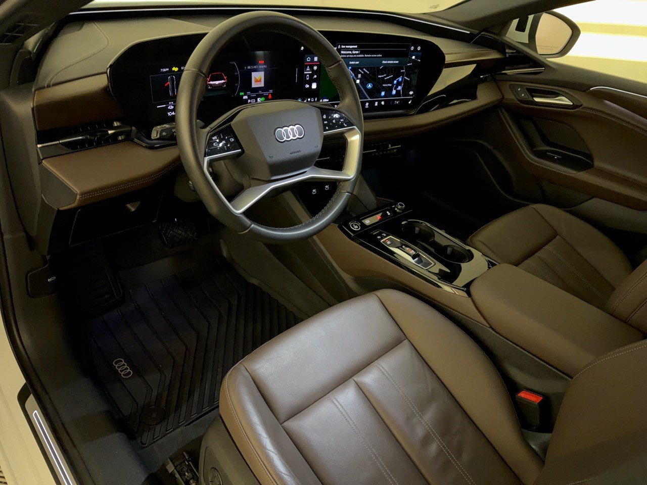 Certified 2025 Audi A6 e-tron Premium w/ Convenience Package AWD/4WD image 4