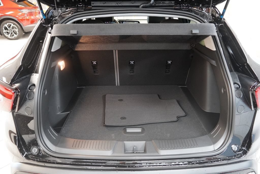 New 2026 Chevrolet Trax ACTIV w/ Driver Confidence Package FWD image 10
