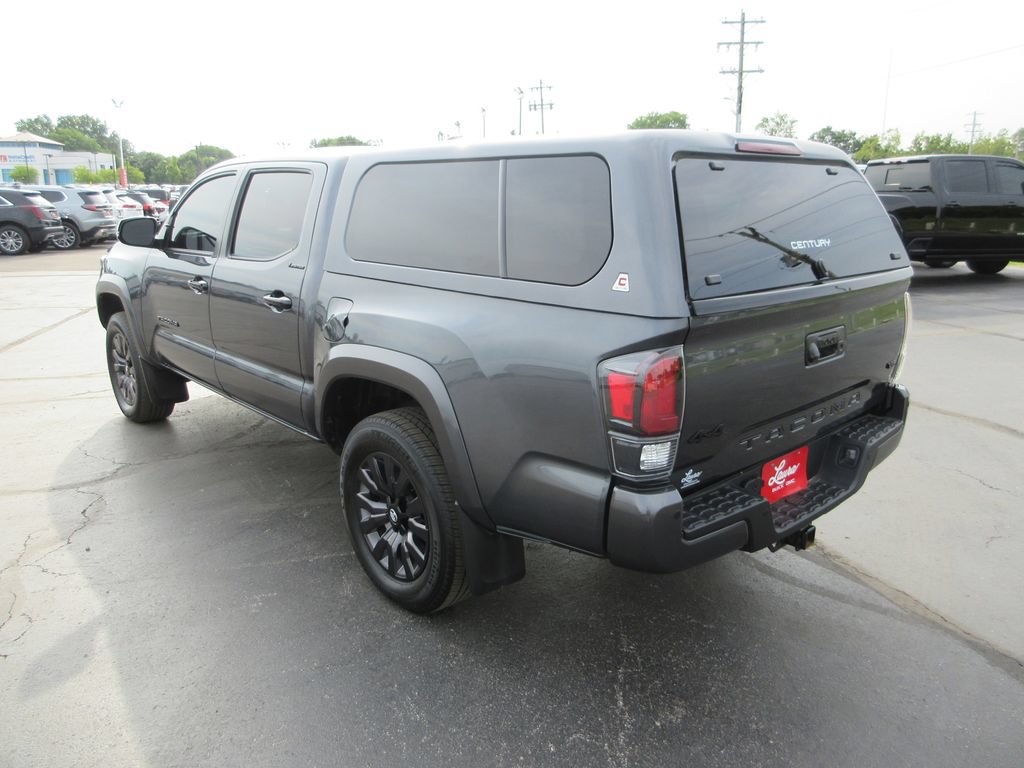 Used 2023 Toyota Tacoma Limited w/ Nightshade Package AWD/4WD image 9