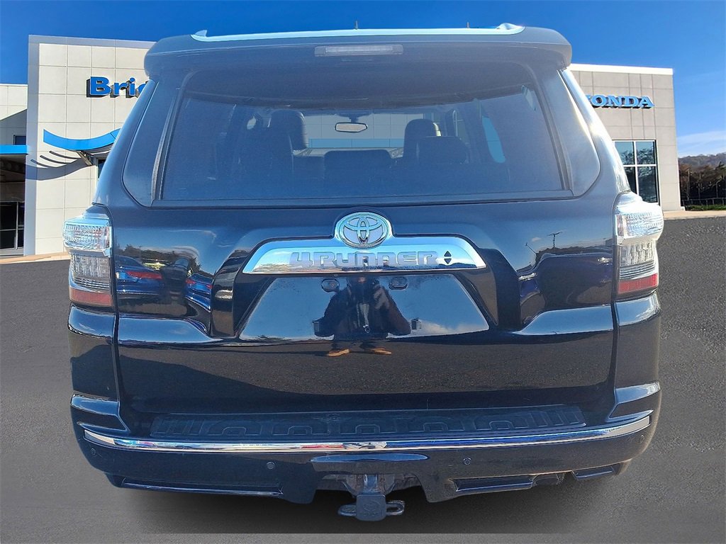 Used 2017 Toyota 4Runner Limited image 5