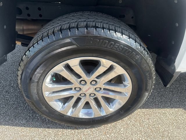 Used 2016 GMC Canyon SLT w/ Driver Alert Package RWD image 14